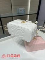 高仿香奈兒/Chanel Vanity Case 白色方形鏈條小箱子包：圖片 5