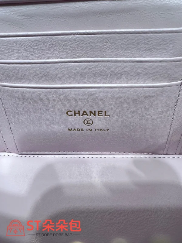 高仿香奈兒/Chanel Vanity Case 粉色方形鏈條手提化妝包：圖片 10
