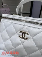 高仿香奈兒/Chanel Vanity Case 方形菱格紋白色化妝包：圖片 6