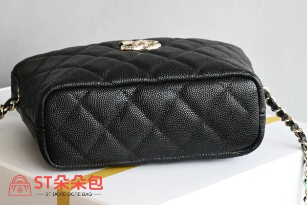高仿香奈兒/Chanel 19系列 Small Hobo Bag 黑色：圖片 4
