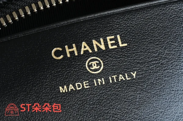 高仿香奈兒/Chanel 19系列 Small Hobo Bag 黑色：圖片 9