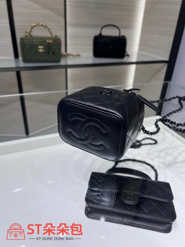 高仿香奈兒/Chanel Vanity Case 黑色小型化妝包：圖片 5