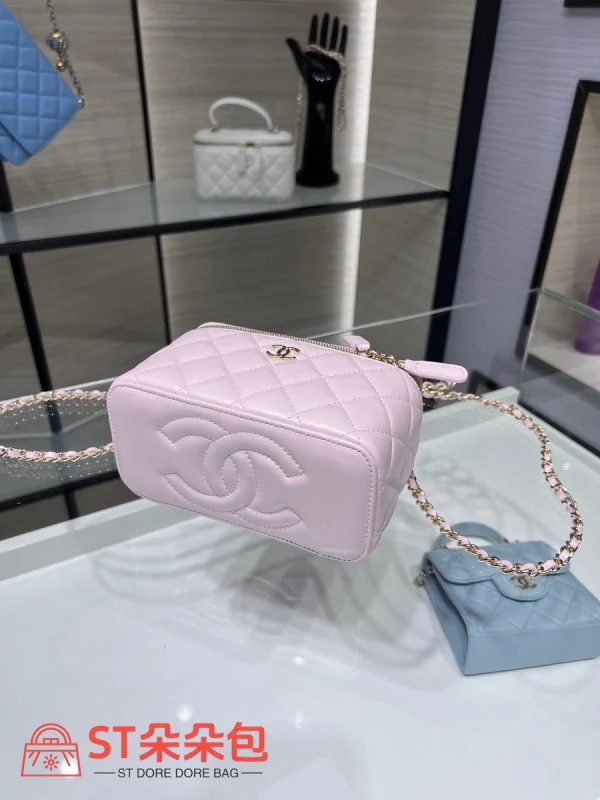 高仿香奈兒/Chanel Vanity系列粉色Vanity Case迷你盒子包：圖片 8