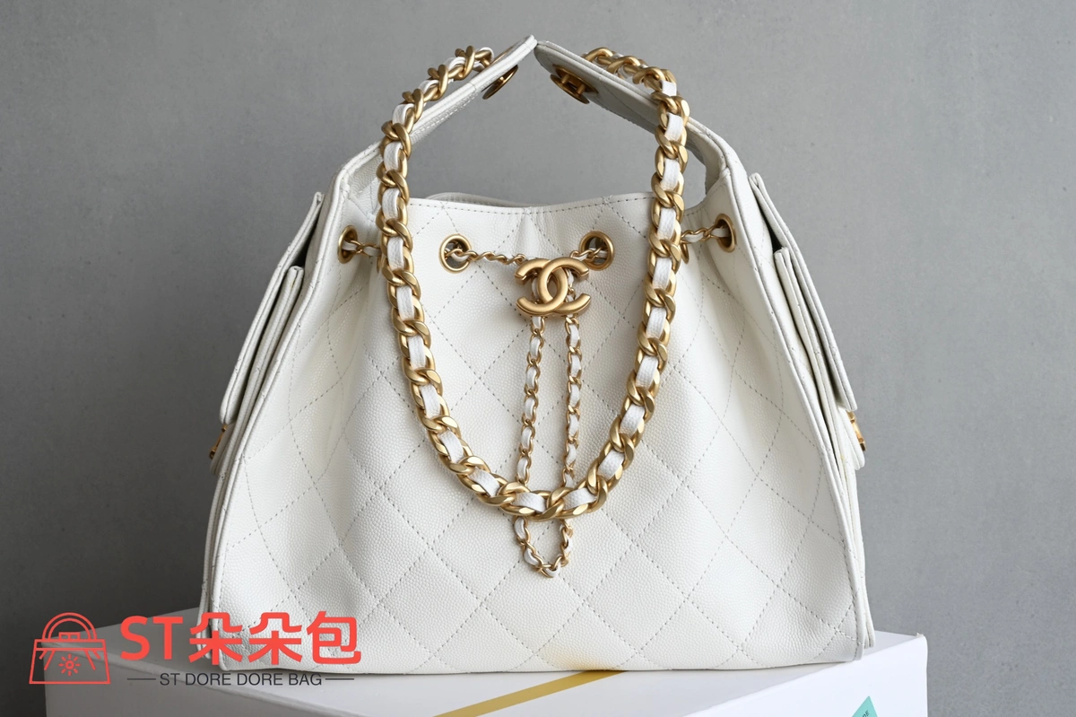 高仿香奈兒/Chanel Coco Handle 菱格紋鏈條手提包 白色 2 高仿香奈兒/Chanel Coco Handle 菱格紋鏈條手提包 白色