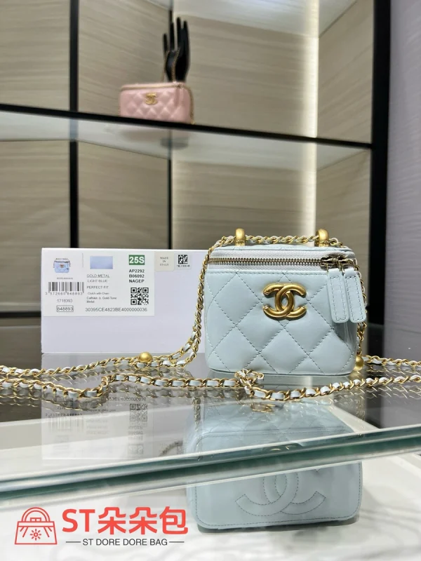 高仿香奈兒/Chanel 25S 淺藍色盒子包：圖片 2