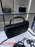 高仿香奈兒/Chanel Vanity Case系列 淺灰色方形菱格紋化妝包：圖片 4