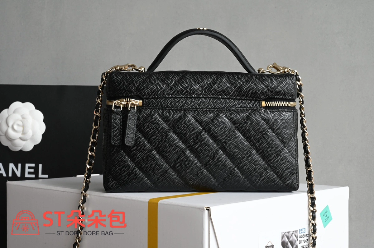 高仿香奈兒/Chanel Vanity系列 黑色盒子包 3 高仿香奈兒/Chanel Vanity系列 黑色盒子包