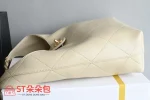 高仿香奈兒/Chanel 19系列19 Shoulder Bag米白色肩背包：圖片 5