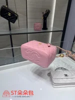 高仿香奈兒/Chanel Vanity Case 方形菱格紋粉色化妝包/斜挎包：圖片 4