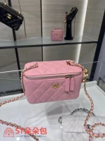 高仿香奈兒/Chanel Vanity Case 方形菱格紋粉色化妝包/斜挎包：圖片 5