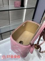 高仿香奈兒/Chanel Vanity Case 方形菱格紋粉色化妝包/斜挎包：圖片 9