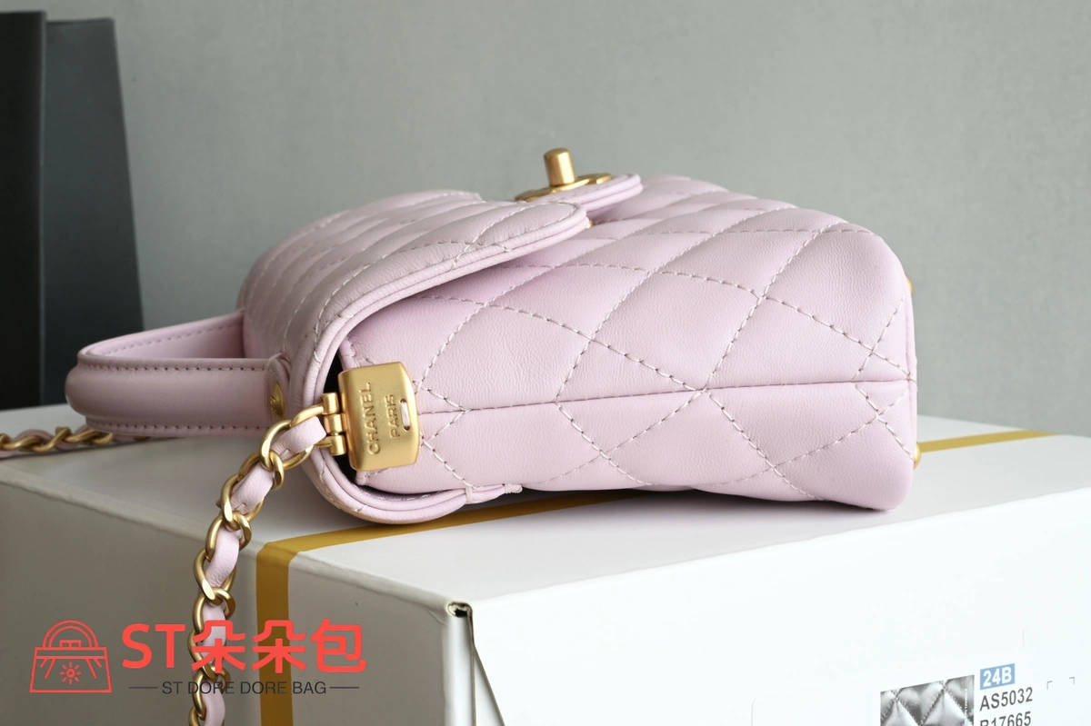 高仿香奈兒/Chanel Classic Flap系列迷你菱形格紋單肩手提包淡粉色 5 高仿香奈兒/Chanel Classic Flap系列迷你菱形格紋單肩手提包淡粉色