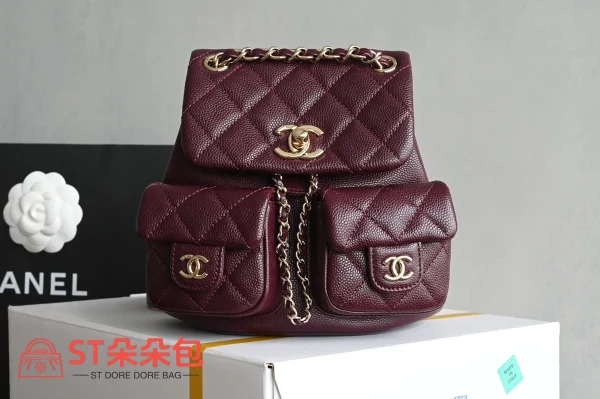 高仿香奈兒/Chanel Coco Backpack 經典菱格紋皮革酒紅色雙肩包：圖片 2