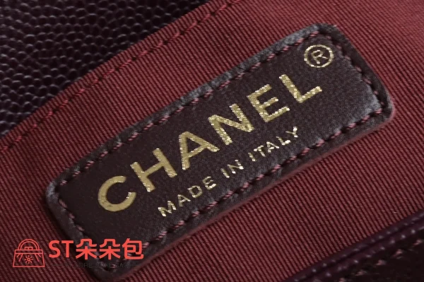 高仿香奈兒/Chanel Coco Backpack 經典菱格紋皮革酒紅色雙肩包：圖片 9