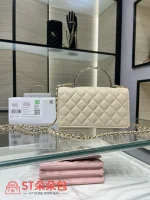 高仿香奈兒/Chanel WOC系列 米白色帶手柄菱格紋鏈條包：圖片 3