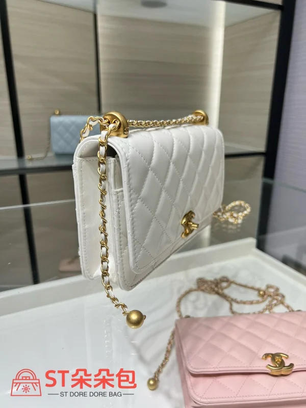 高仿香奈兒/Chanel WOC 白色鏈條包：圖片 4