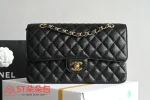 高仿香奈兒/Chanel Classic Flap黑色單肩包：圖片 2