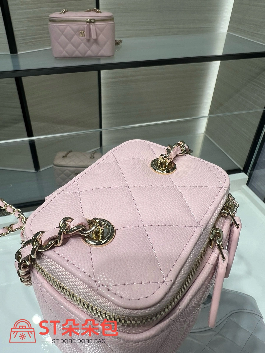 高仿香奈兒/Chanel Vanity Case粉色迷你箱型手袋 8 高仿香奈兒/Chanel Vanity Case粉色迷你箱型手袋