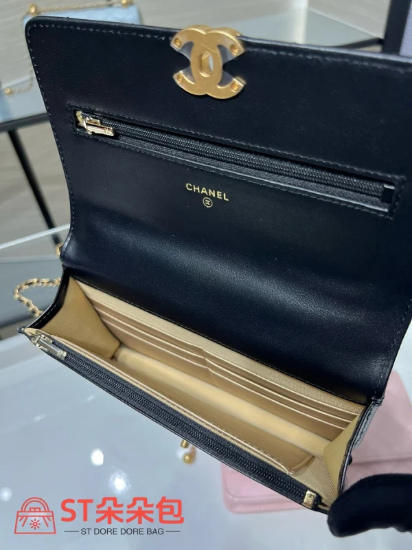 高仿香奈兒/Chanel Classic Flap 黑色翻蓋菱格鏈條包：圖片 9