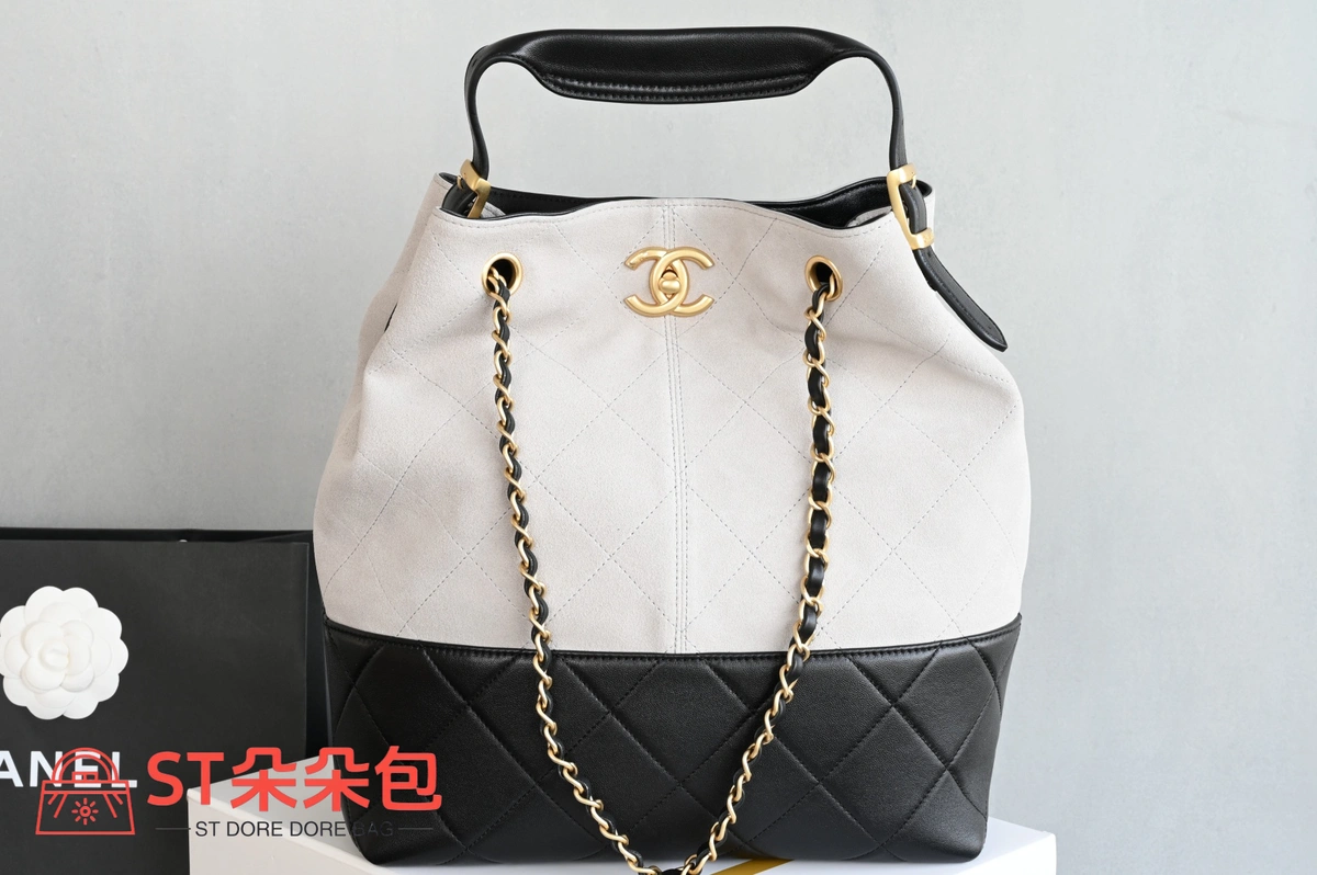 高仿香奈兒/Chanel Deauville Bucket Bag 米白色與黑色拼接 2 高仿香奈兒/Chanel Deauville Bucket Bag 米白色與黑色拼接
