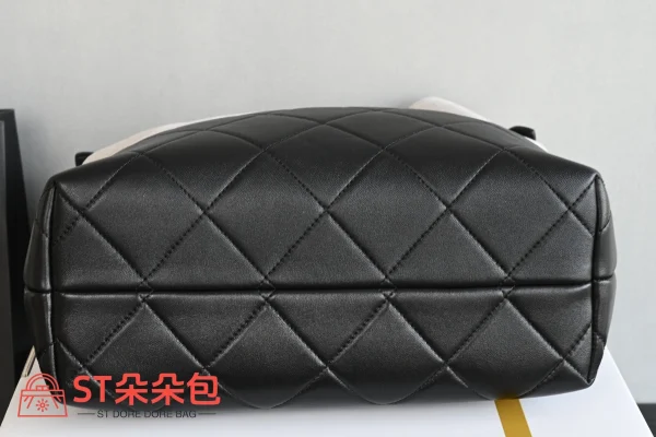 高仿香奈兒/Chanel Deauville Bucket Bag 米白色與黑色拼接：圖片 5