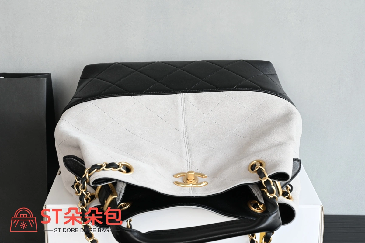 高仿香奈兒/Chanel Deauville Bucket Bag 米白色與黑色拼接 6 高仿香奈兒/Chanel Deauville Bucket Bag 米白色與黑色拼接