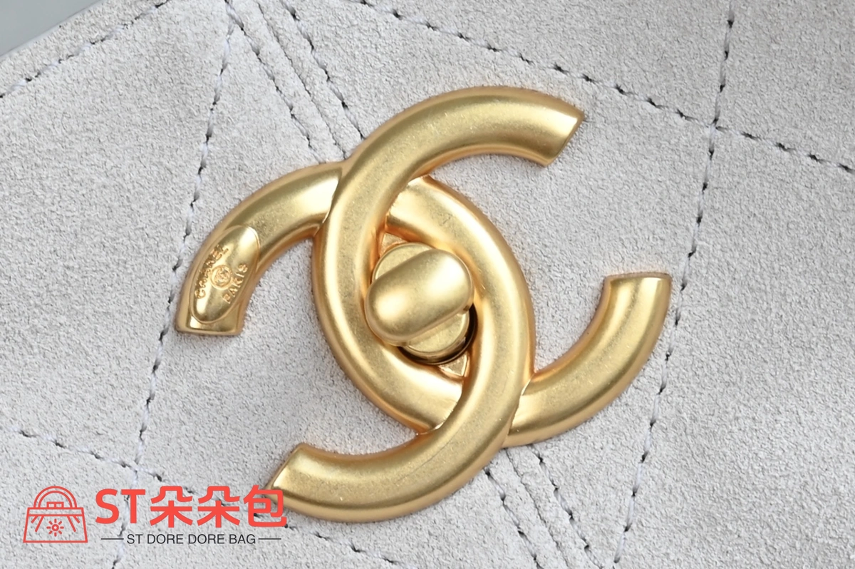 高仿香奈兒/Chanel Deauville Bucket Bag 米白色與黑色拼接 7 高仿香奈兒/Chanel Deauville Bucket Bag 米白色與黑色拼接