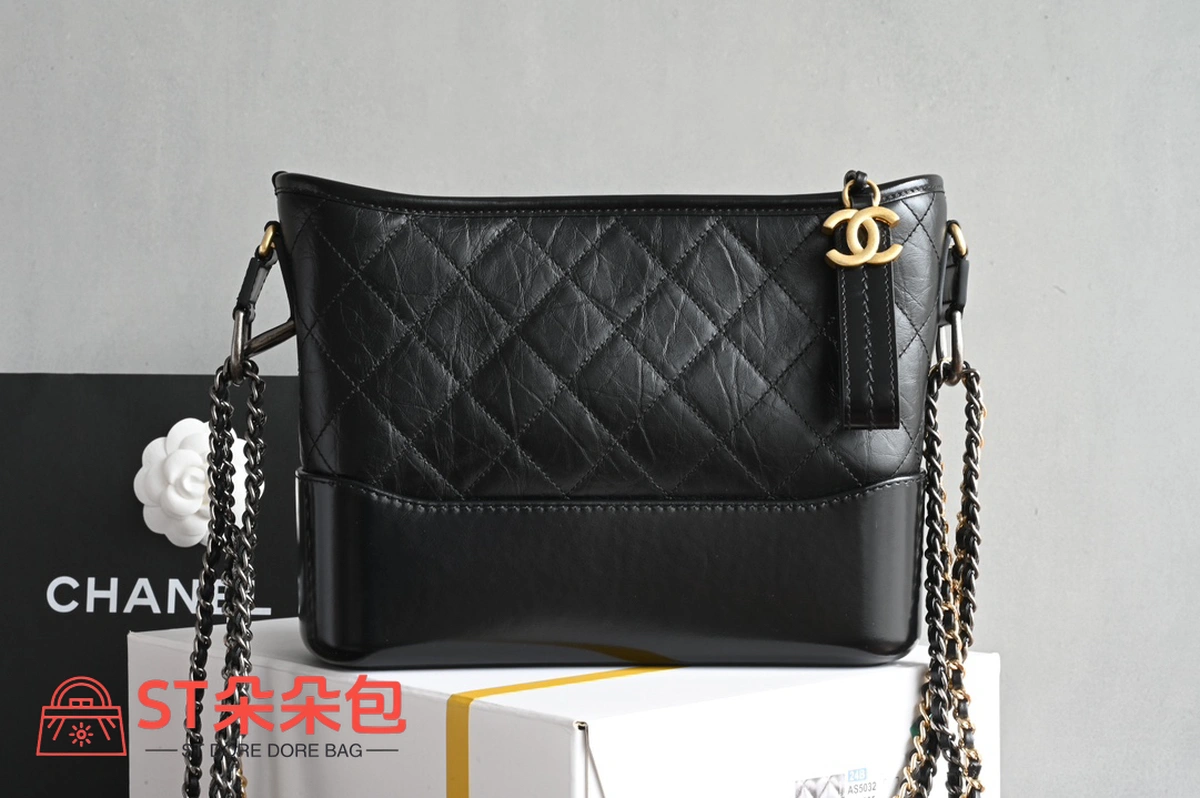 高仿香奈兒/Chanel Gabrielle Hobo斜挎包 黑色 2 高仿香奈兒/Chanel Gabrielle Hobo斜挎包 黑色
