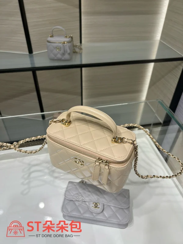 高仿香奈兒/Chanel  Vanity Case 米白色 化妝包/首飾盒包：圖片 7