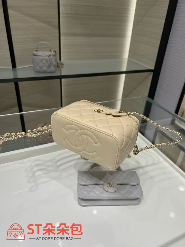 高仿香奈兒/Chanel  Vanity Case 米白色 化妝包/首飾盒包：圖片 8