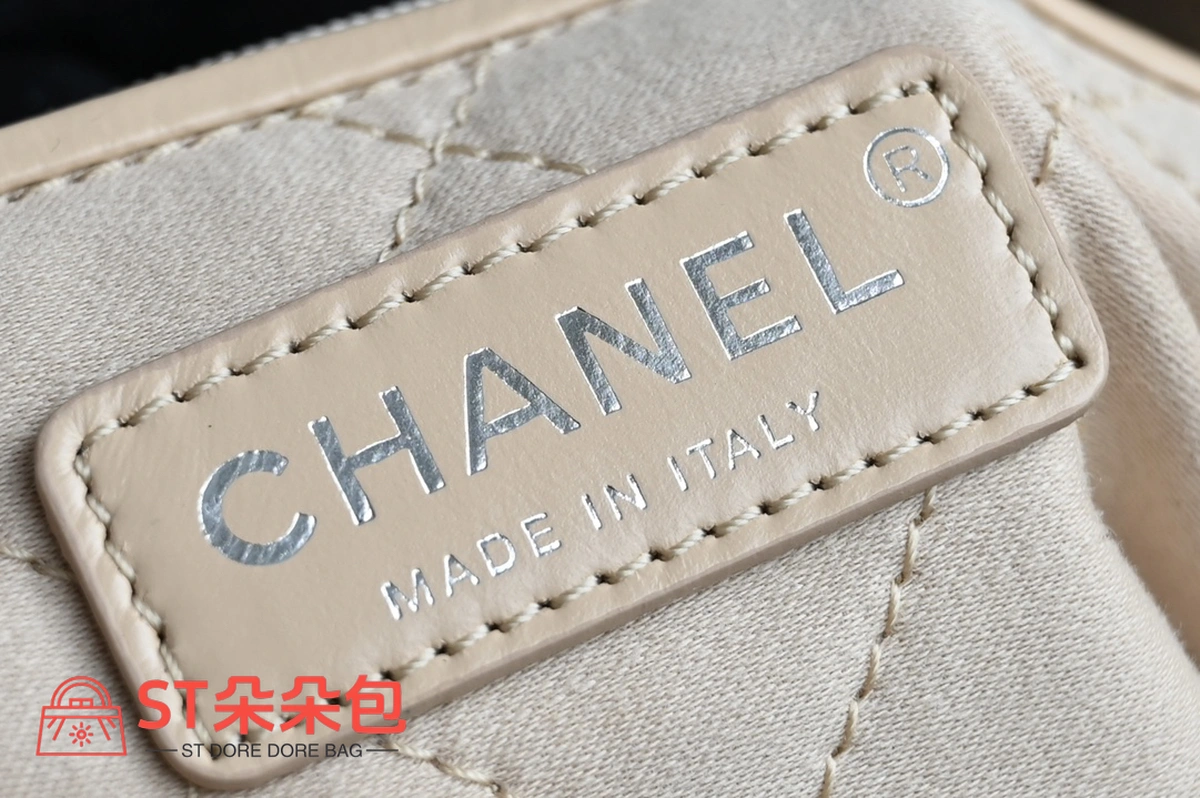 高仿香奈兒/Chanel Deauville 菱格紋鏈條肩背包 米色 9 高仿香奈兒/Chanel Deauville 菱格紋鏈條肩背包 米色