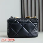 高仿香奈兒/Chanel 19 小號肩背包｜黑色山羊皮：圖片 10
