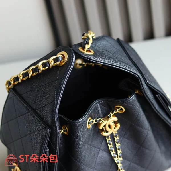 高仿香奈兒/CHANEL 25C Hobo 肩背包｜黑金魚子醬小牛皮：圖片 6