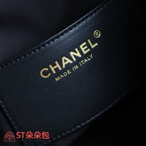高仿香奈兒/CHANEL 25C Hobo 肩背包｜黑金魚子醬小牛皮：圖片 9