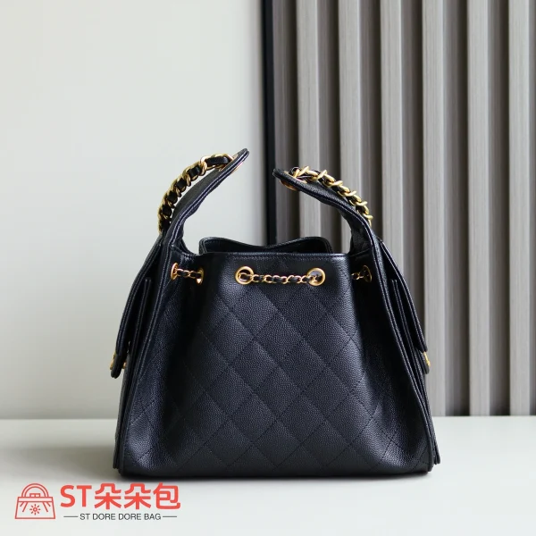 高仿香奈兒/CHANEL 25C Hobo 肩背包｜黑金魚子醬小牛皮：圖片 10