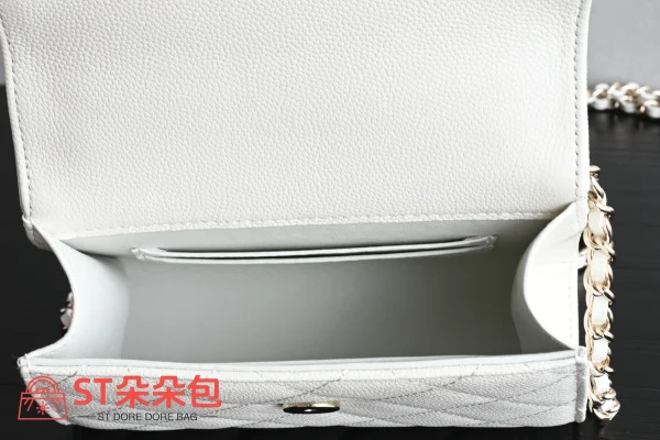 高仿香奈兒/Chanel Classic Flap 經典flap系列 迷你翻蓋鏈條手提單肩包：圖片 9