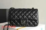 高仿香奈兒/Chanel Classic 經典Flap菱格紋鏈條翻蓋包 黑色：圖片 2