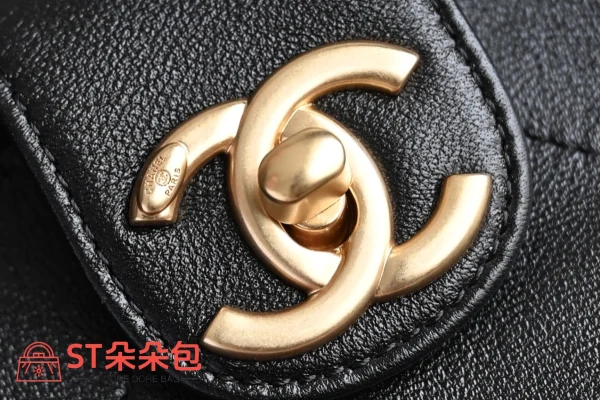 高仿香奈兒/Chanel 經典系列菱格紋單肩托特包黑色：圖片 8