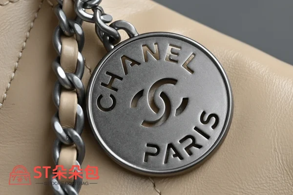 高仿香奈兒/Chanel 經典系列菱格紋鏈條斜挎包米色：圖片 7