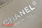高仿香奈兒/Chanel 經典系列菱格紋鏈條斜挎包米色：圖片 9