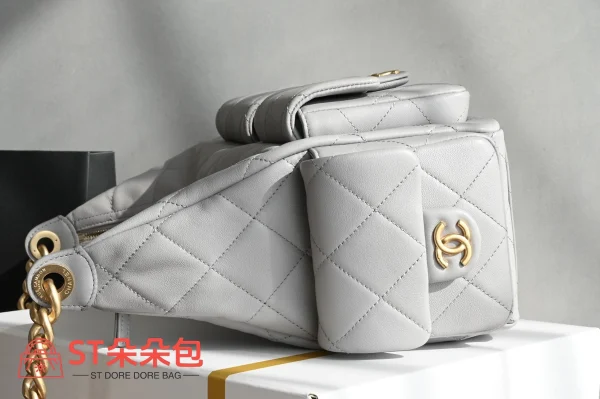 高仿香奈兒/Chanel 31系列淺灰色Hobo包：圖片 5
