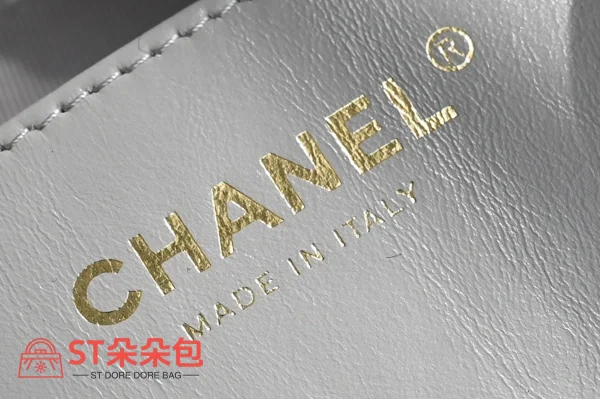 高仿香奈兒/Chanel 31系列淺灰色Hobo包：圖片 9