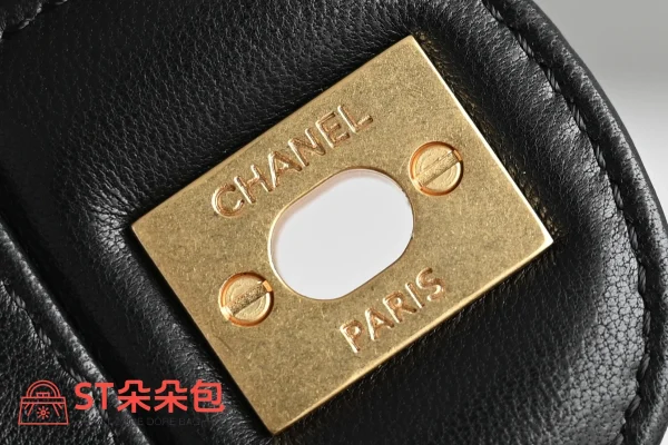 高仿香奈兒/Chanel Classic Collection 黑色 Flap肩背包：圖片 8