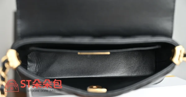 高仿香奈兒/Chanel Classic Collection 黑色 Flap肩背包：圖片 10
