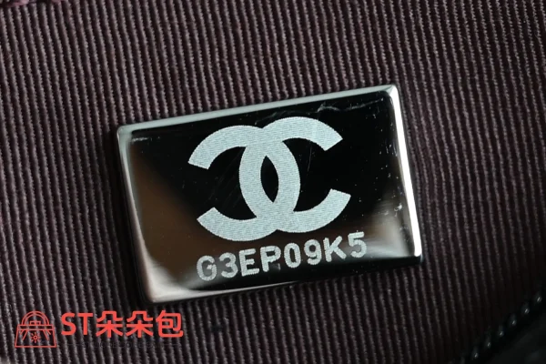 高仿香奈兒/Chanel WOC 黑色鏈條錢包斜挎包：圖片 10