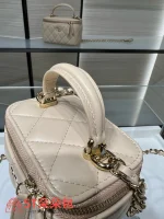 高仿香奈兒/Chanel Vanity Case 迷你方盒形拉鏈杏色化妝包：圖片 8