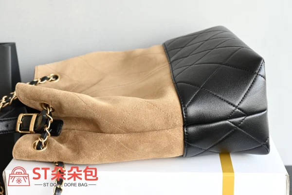 高仿香奈兒/Chanel Drawstring Bucket Bag 黑棕拼接水桶包：圖片 4