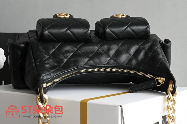 高仿香奈兒/Chanel 19系列 19 Hobo Bag 黑色：圖片 6