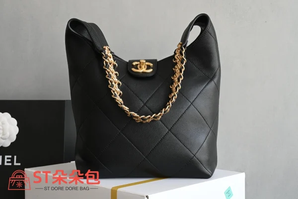 高仿香奈兒/Chanel 25P嬉皮系列Hobo包 黑色小號：圖片 2