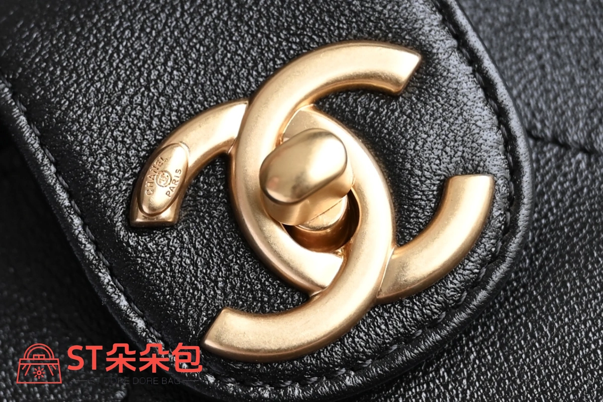 高仿香奈兒/Chanel 25P嬉皮系列Hobo包 黑色小號 8 高仿香奈兒/Chanel 25P嬉皮系列Hobo包 黑色小號